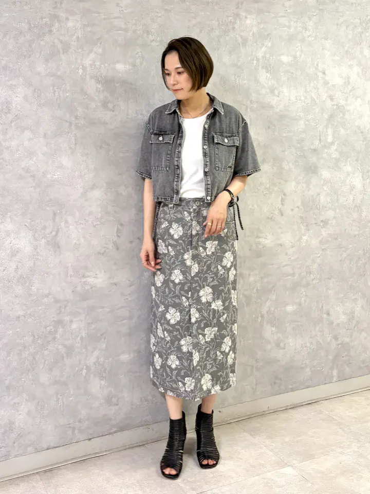 GRACE CONTINENTAL 亀田 未希 コーディネート画像