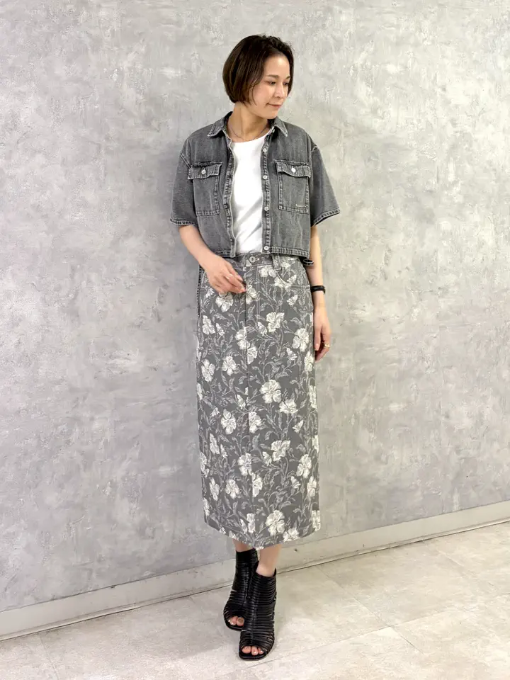 GRACE CONTINENTAL 亀田 未希 コーディネート画像