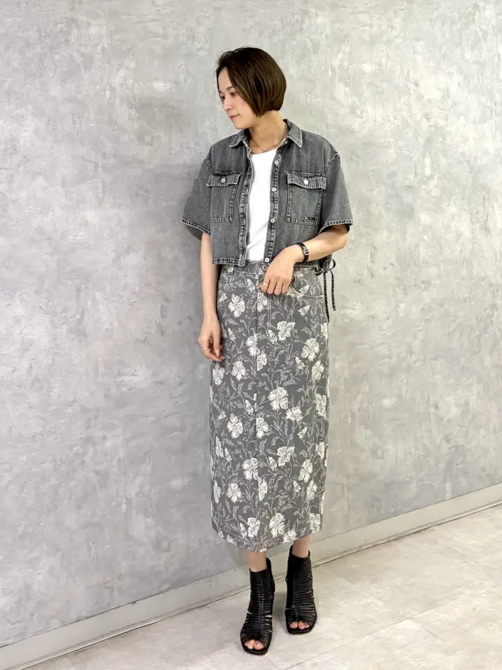 GRACE CONTINENTAL 亀田 未希 コーディネート画像