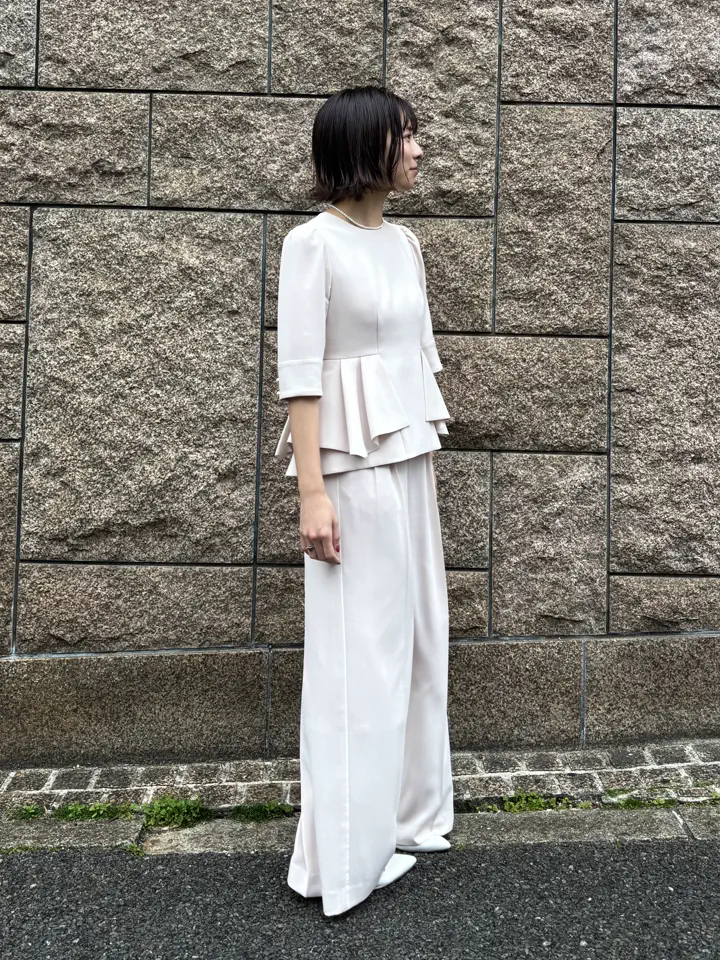 GRACE CONTINENTAL Hikaru Okada コーディネート画像