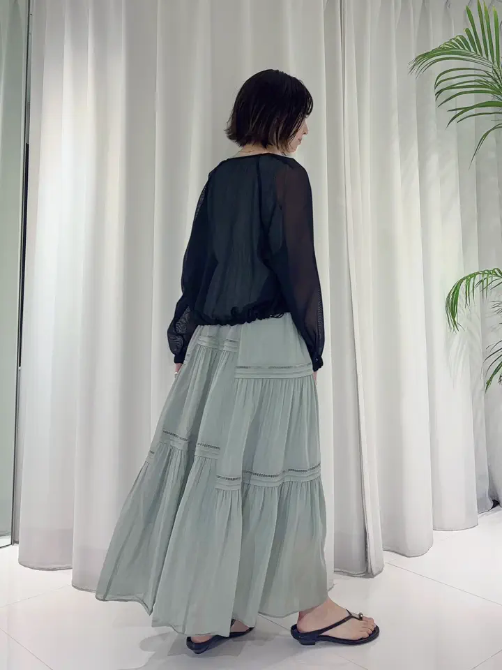 GRACE CONTINENTAL Hikaru Okada コーディネート画像