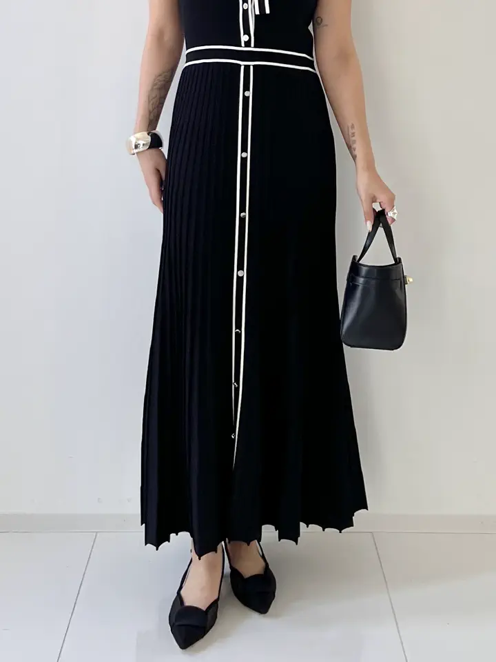 GRACE CONTINENTAL NORIA コーディネート画像