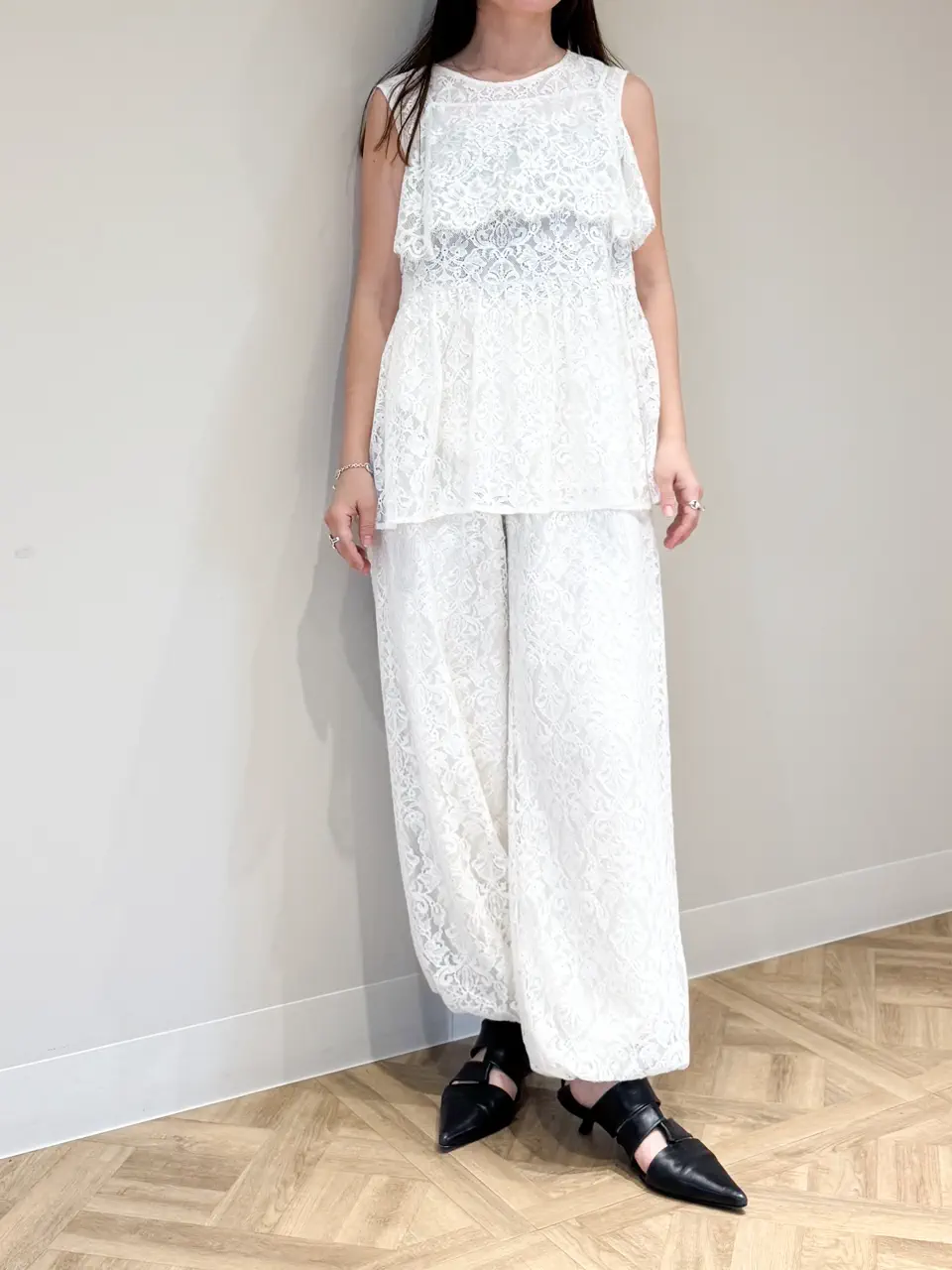 GRACE CONTINENTAL 古川温子 コーディネート画像