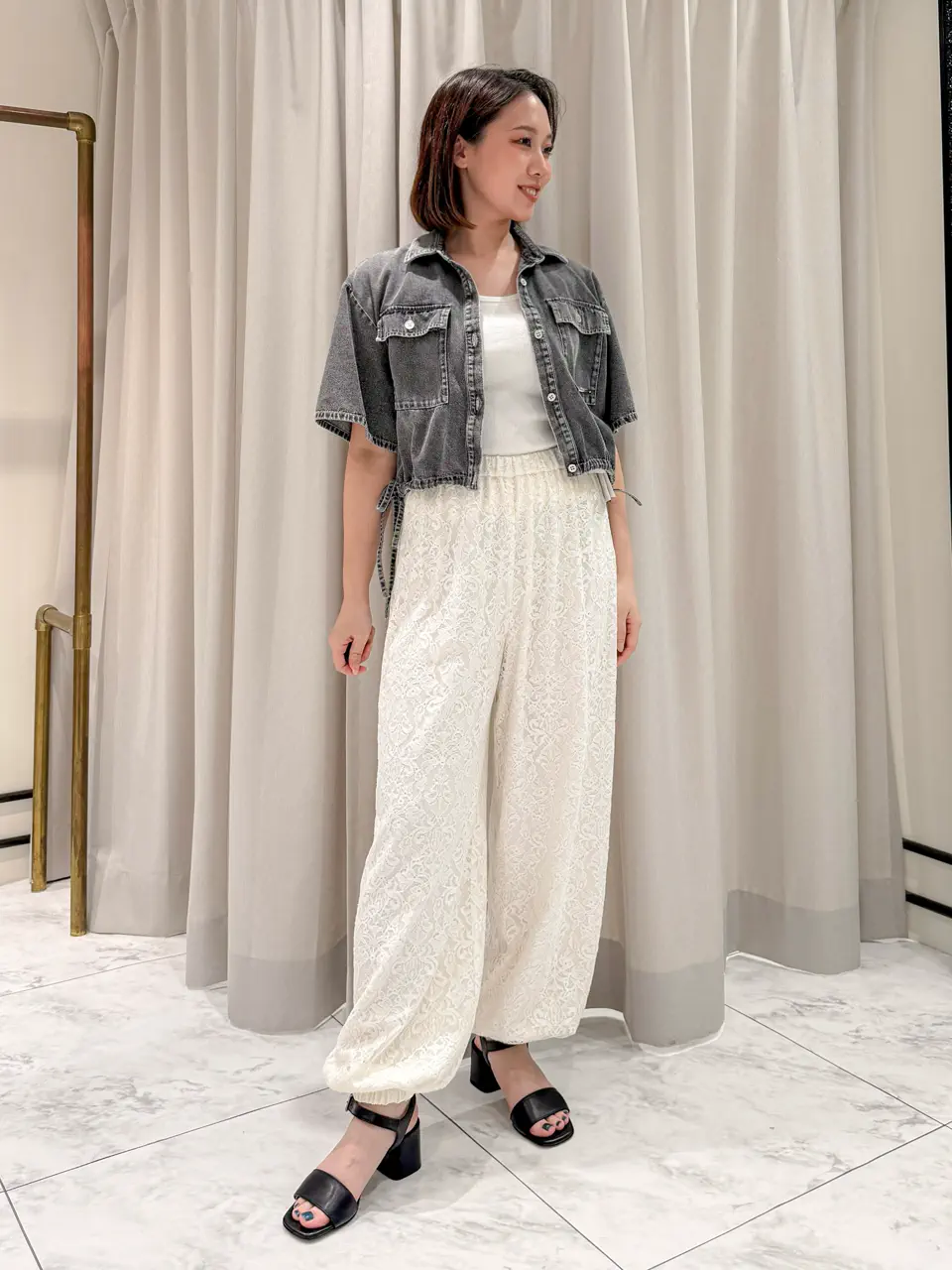  Natsumi コーディネート画像