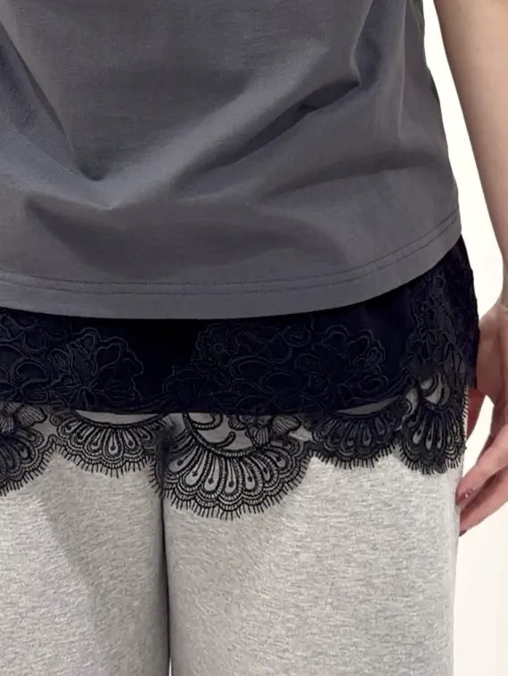 GRACE CONTINENTAL 遠藤　みずき コーディネート画像