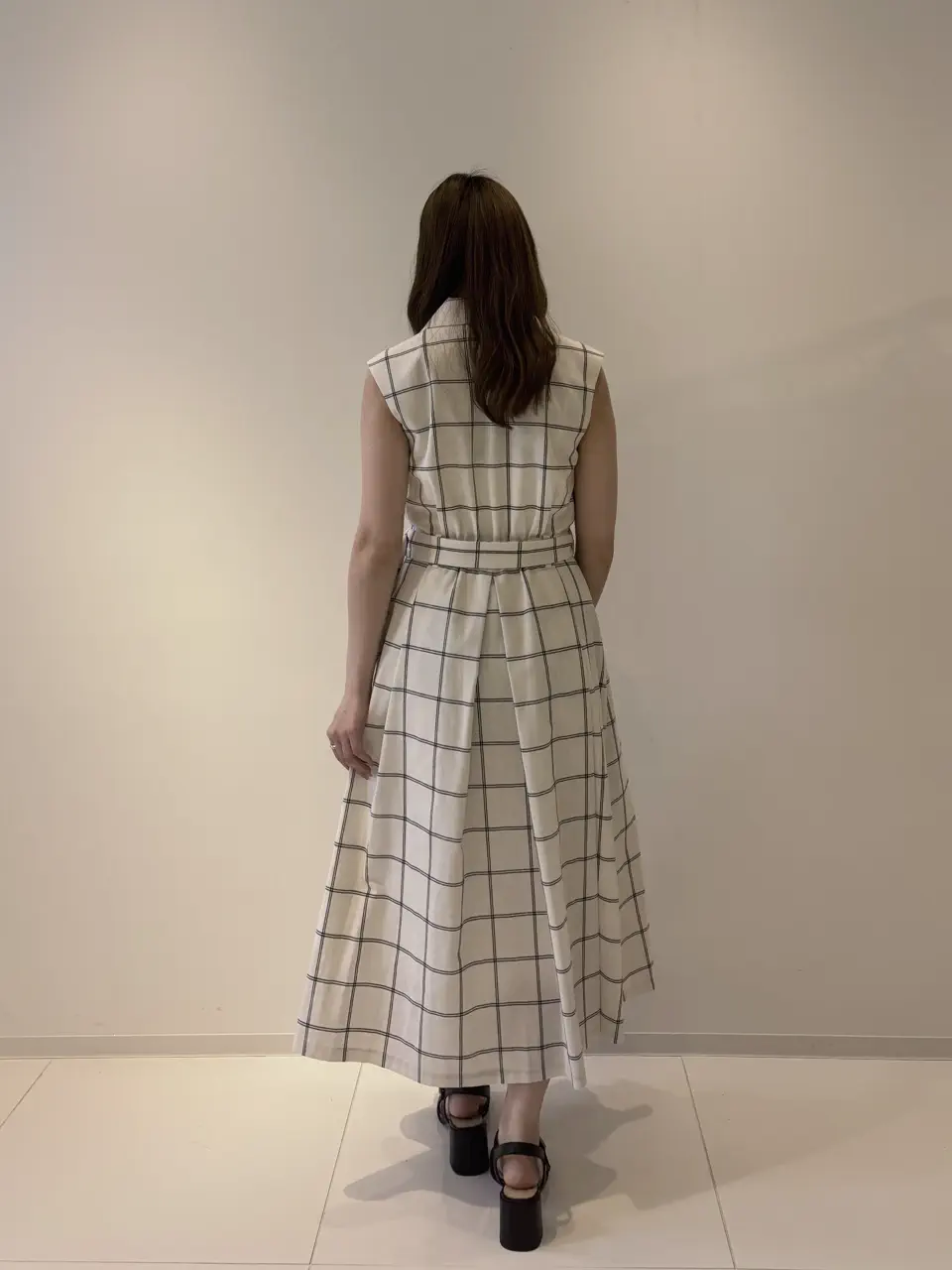 GRACE CONTINENTAL adachi miyuki コーディネート画像