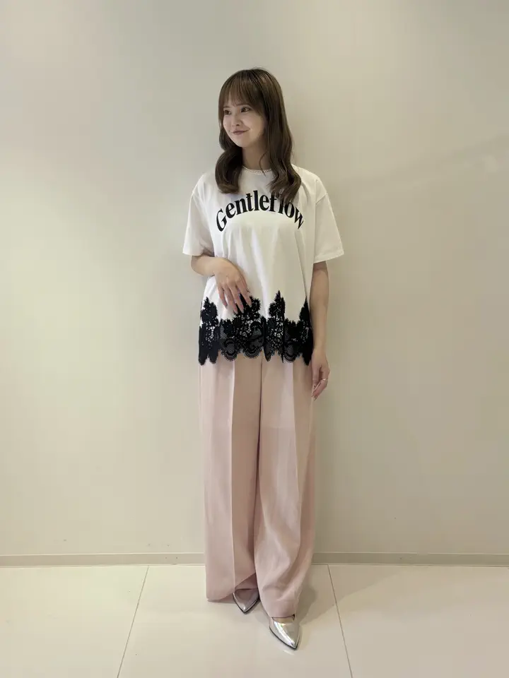 GRACE CONTINENTAL adachi miyuki コーディネート画像