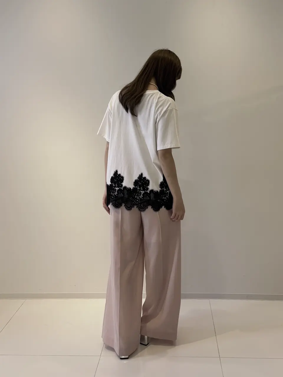 GRACE CONTINENTAL adachi miyuki コーディネート画像