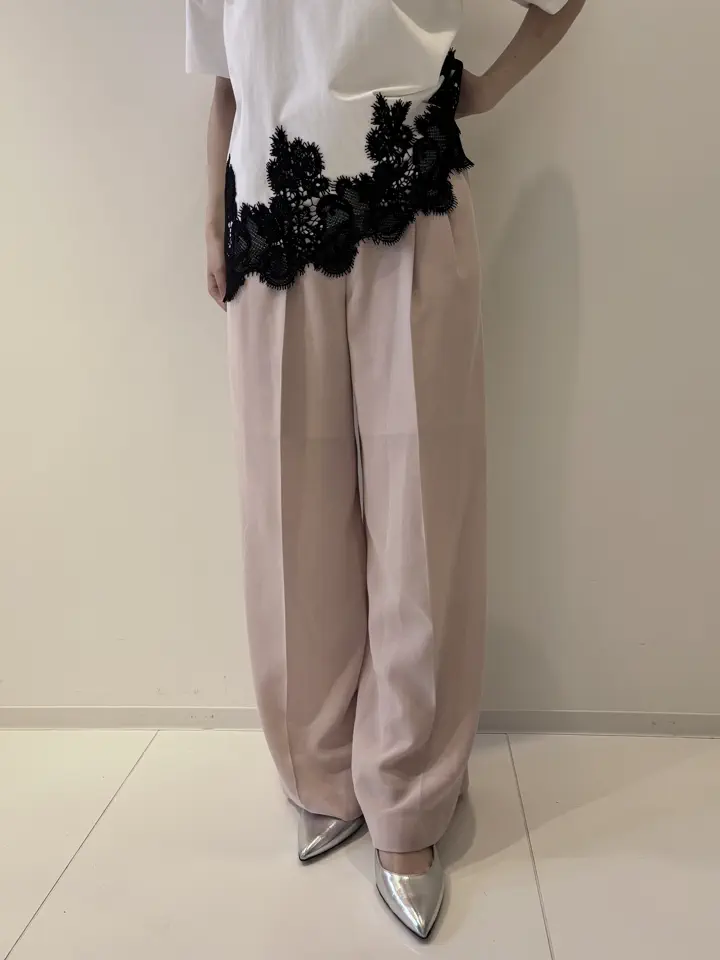 GRACE CONTINENTAL adachi miyuki コーディネート画像