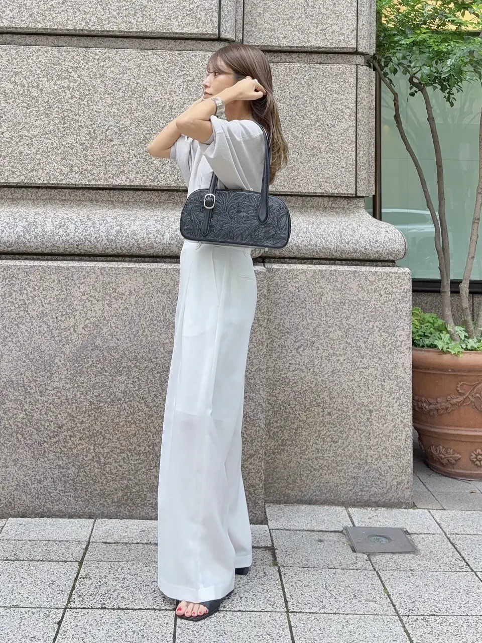 GRACE CONTINENTAL yukimi yonee コーディネート画像