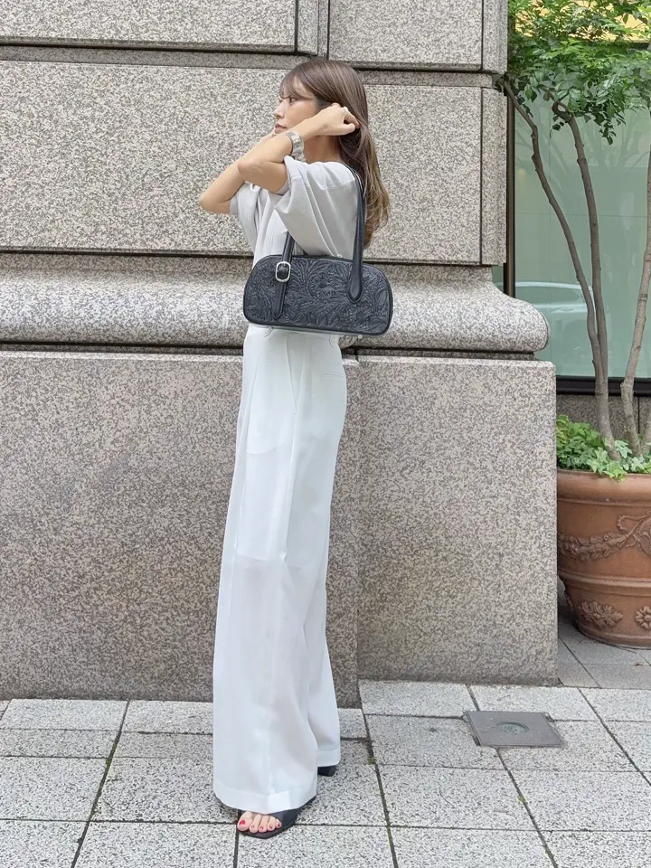 GRACE CONTINENTAL yukimi yonee コーディネート画像