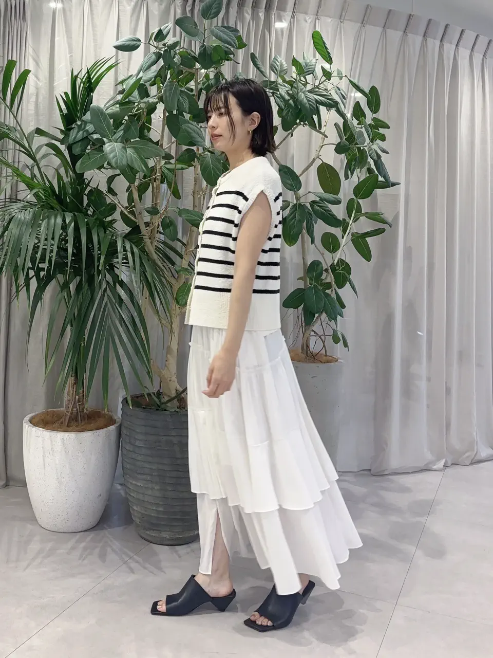 GRACE CONTINENTAL Hikaru Okada コーディネート画像