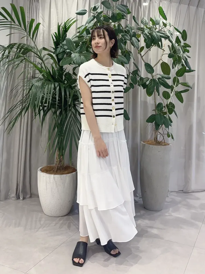 GRACE CONTINENTAL Hikaru Okada コーディネート画像