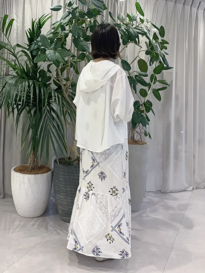 GRACE CONTINENTAL Hikaru Okada コーディネート画像