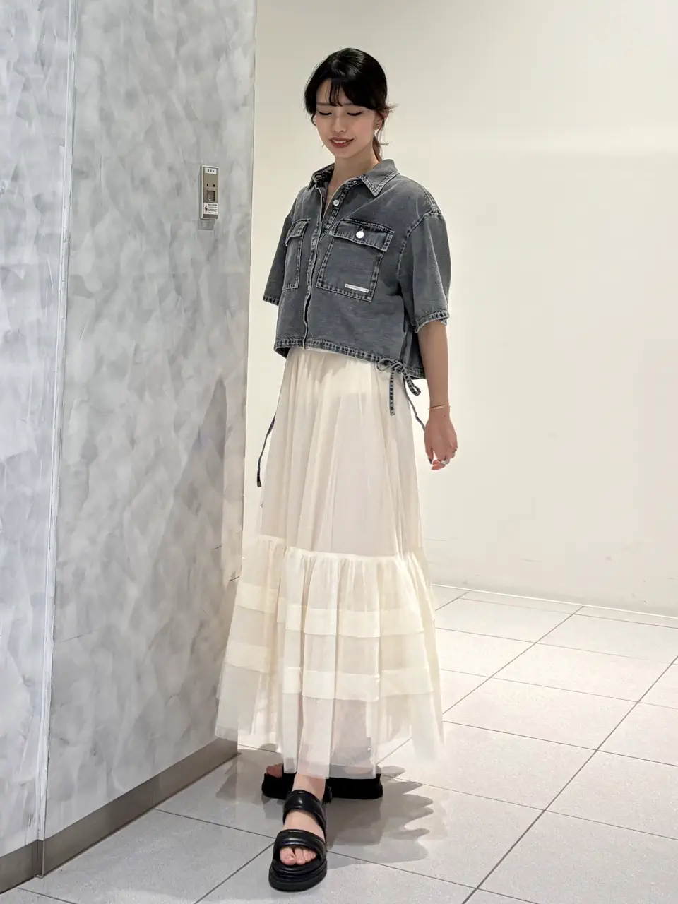 GRACE CONTINENTAL FUKUSHIMA YURIE コーディネート画像