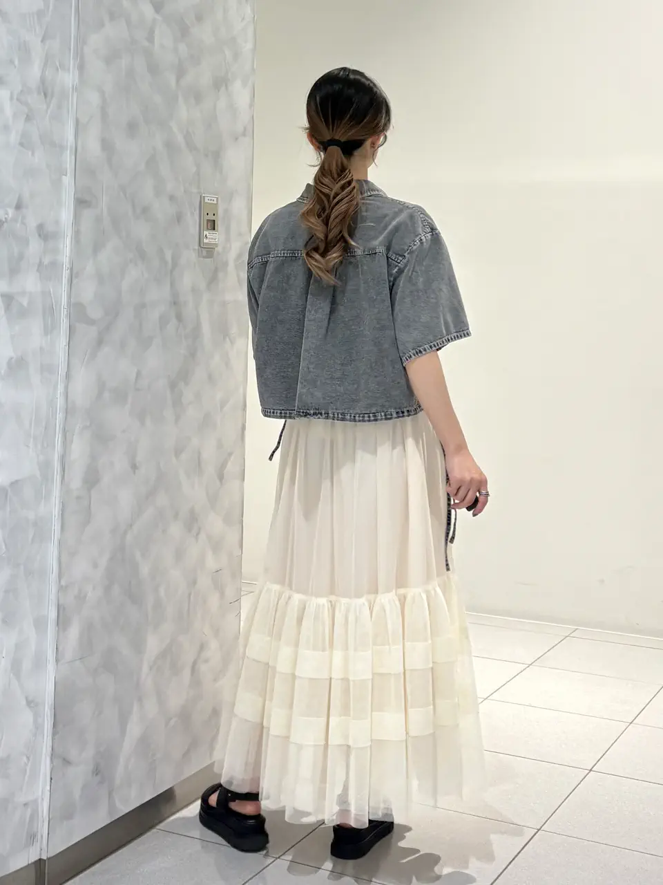 GRACE CONTINENTAL FUKUSHIMA YURIE コーディネート画像