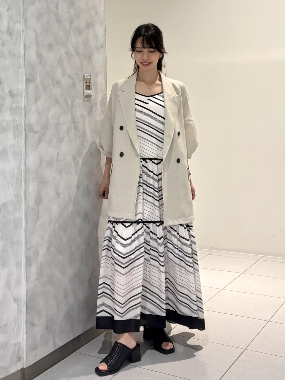 GRACE CONTINENTAL FUKUSHIMA YURIE コーディネート画像