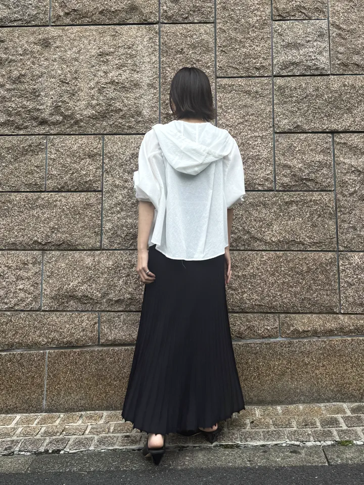 GRACE CONTINENTAL Hikaru Okada コーディネート画像