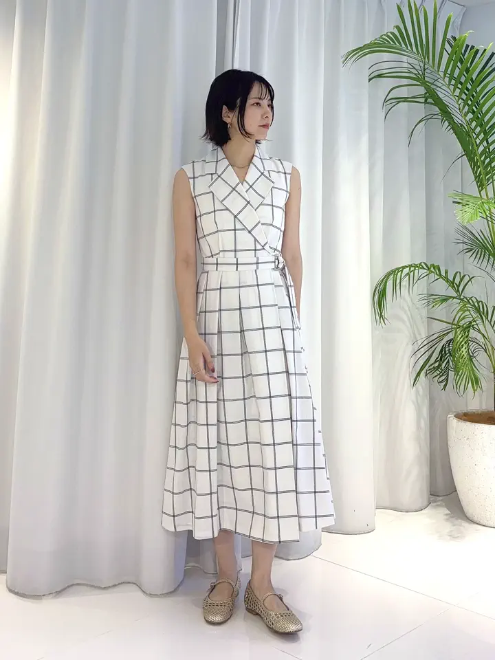 GRACE CONTINENTAL Hikaru Okada コーディネート画像