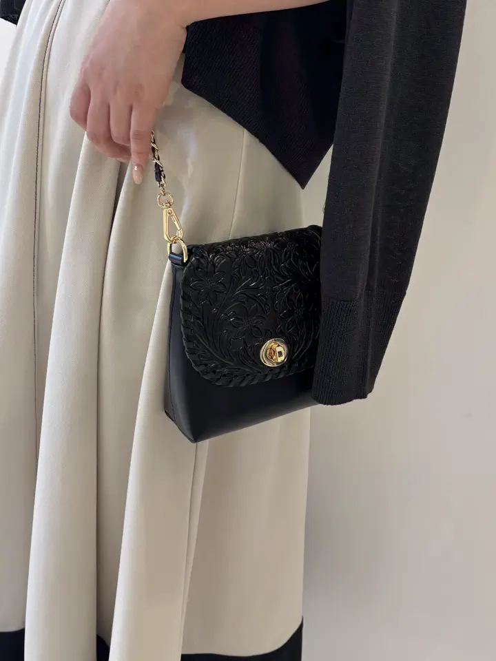 GRACE CONTINENTAL Kikuchi コーディネート画像