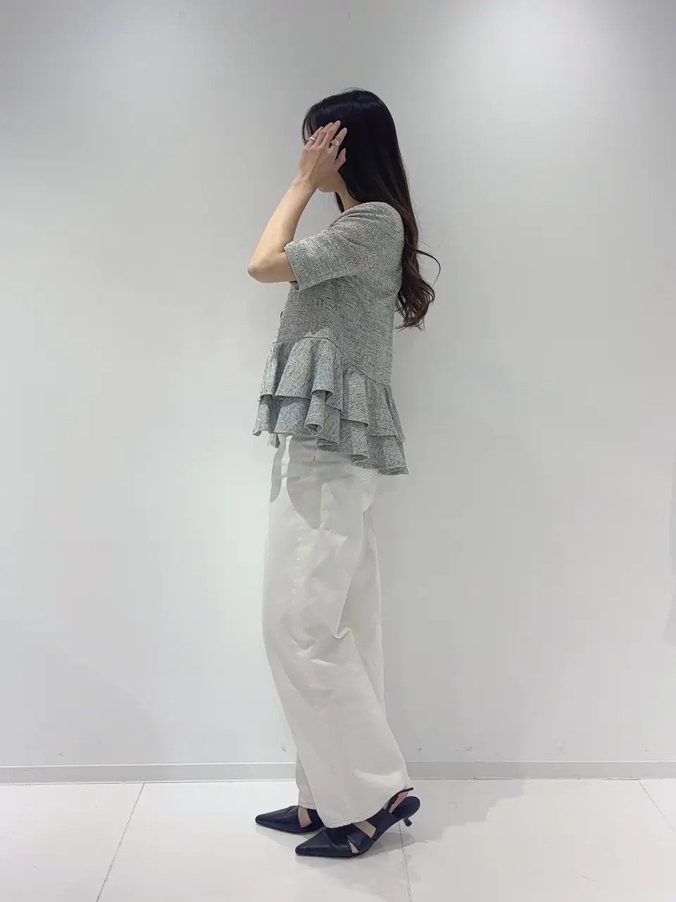 GRACE CONTINENTAL Hikaru Okada コーディネート画像