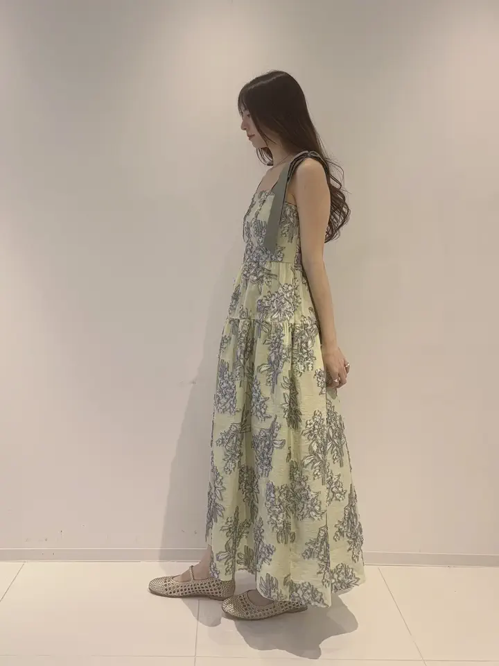 GRACE CONTINENTAL Hikaru Okada コーディネート画像