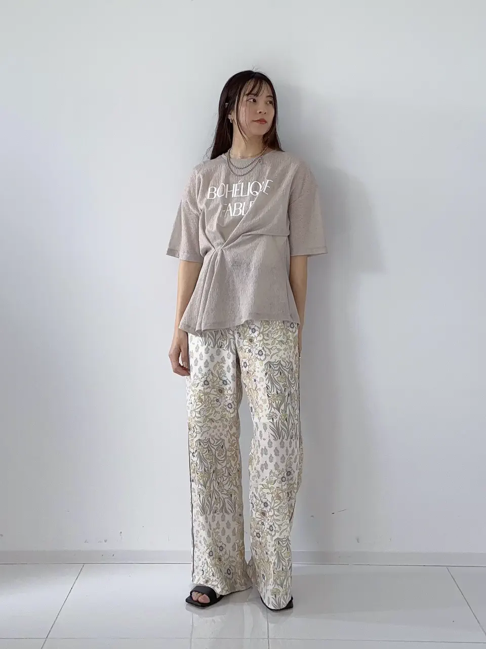 GRACE CONTINENTAL Hikaru Okada コーディネート画像