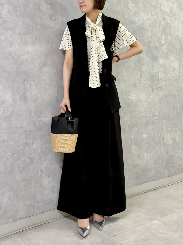 GRACE CONTINENTAL 亀田 未希 コーディネート画像