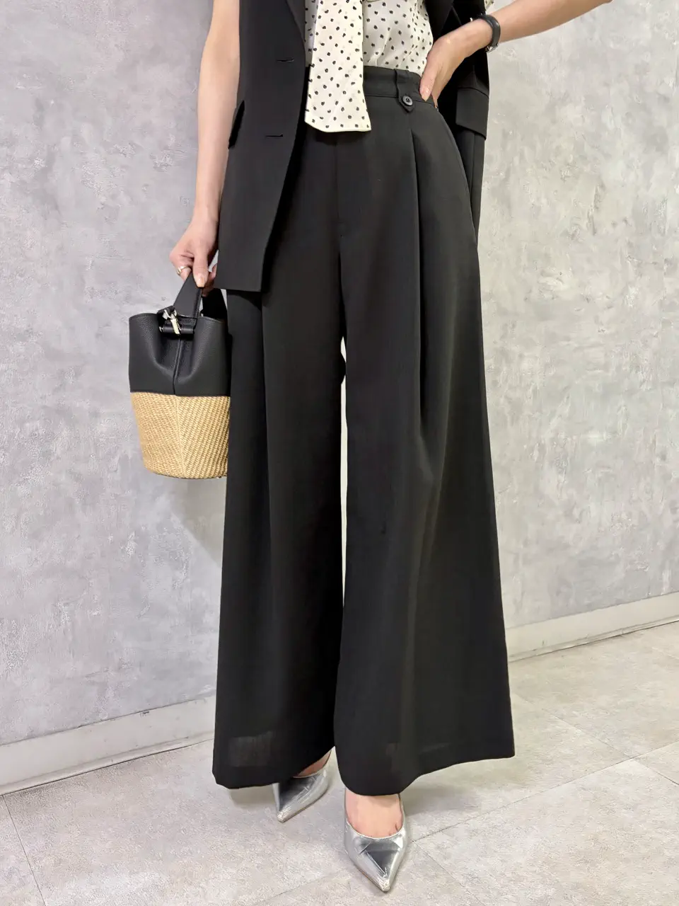 GRACE CONTINENTAL 亀田 未希 コーディネート画像