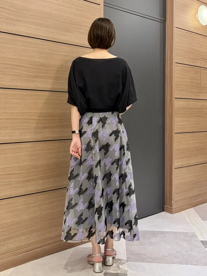 GRACE CONTINENTAL 亀田 未希 コーディネート画像