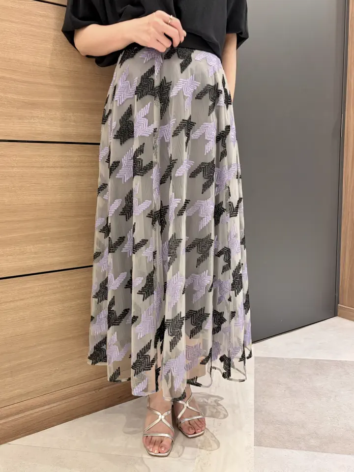 GRACE CONTINENTAL 亀田 未希 コーディネート画像