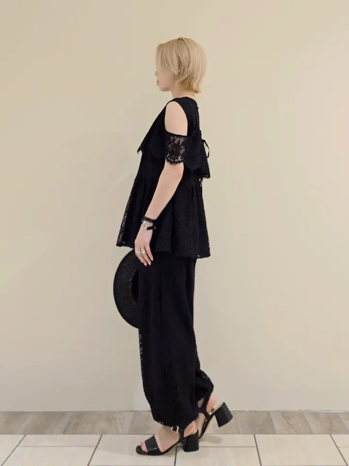 GRACE CONTINENTAL isono yui コーディネート画像