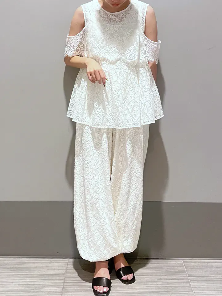 GRACE CONTINENTAL 細川　もなみ コーディネート画像