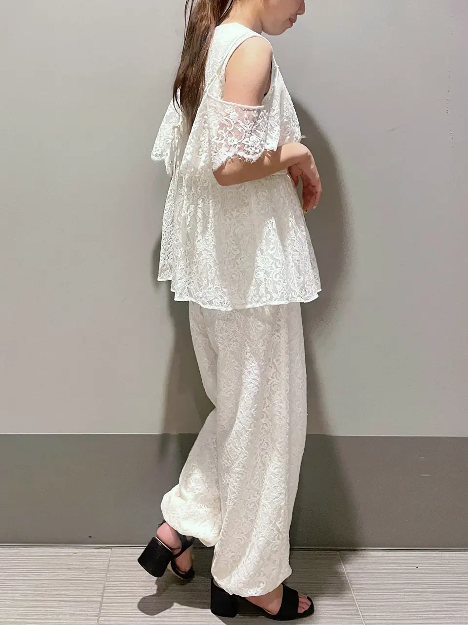 GRACE CONTINENTAL 細川　もなみ コーディネート画像