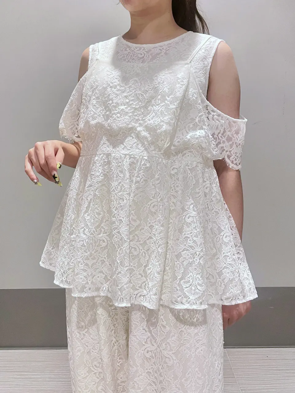 GRACE CONTINENTAL 細川　もなみ コーディネート画像