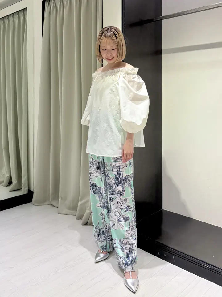 GRACE CONTINENTAL Abe コーディネート画像