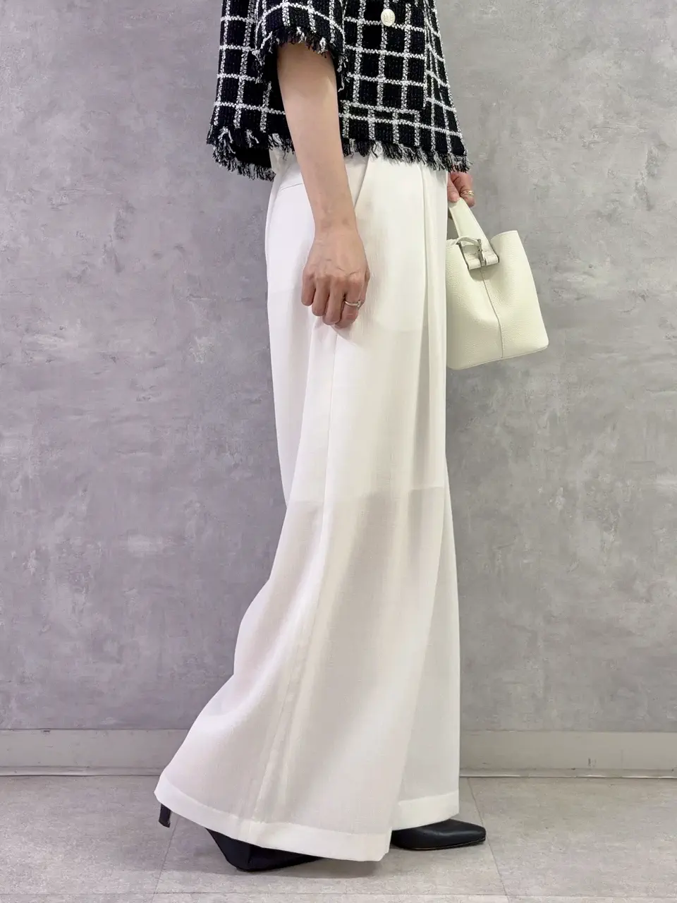 GRACE CONTINENTAL 亀田 未希 コーディネート画像