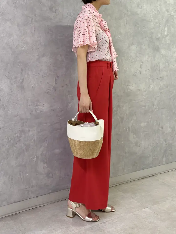 GRACE CONTINENTAL 亀田 未希 コーディネート画像