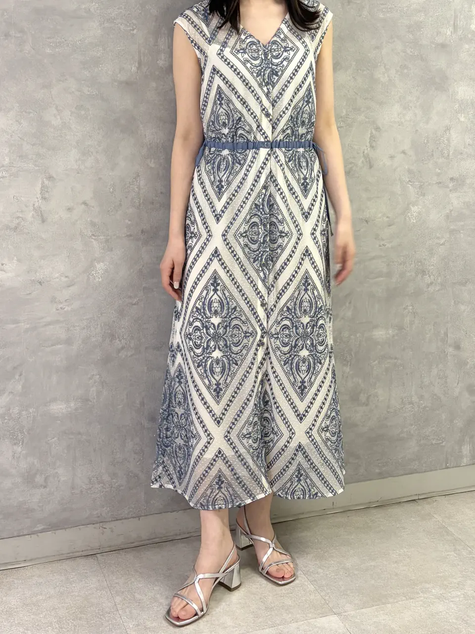 GRACE CONTINENTAL kobayashi コーディネート画像