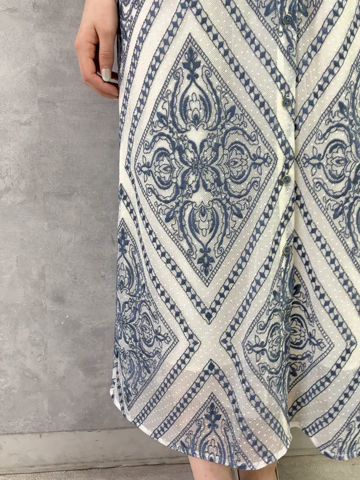 GRACE CONTINENTAL kobayashi コーディネート画像