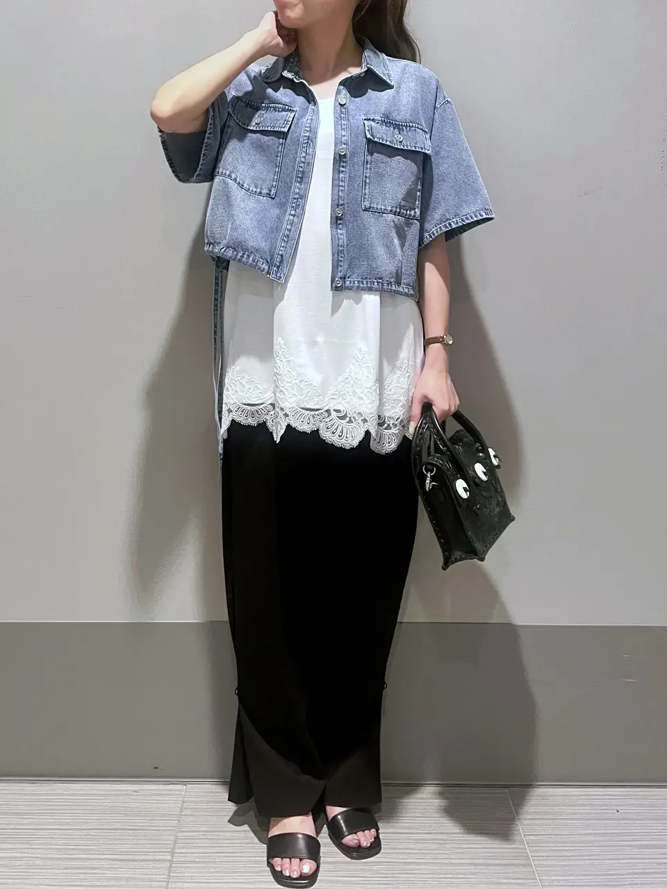 GRACE CONTINENTAL 細川　もなみ コーディネート画像