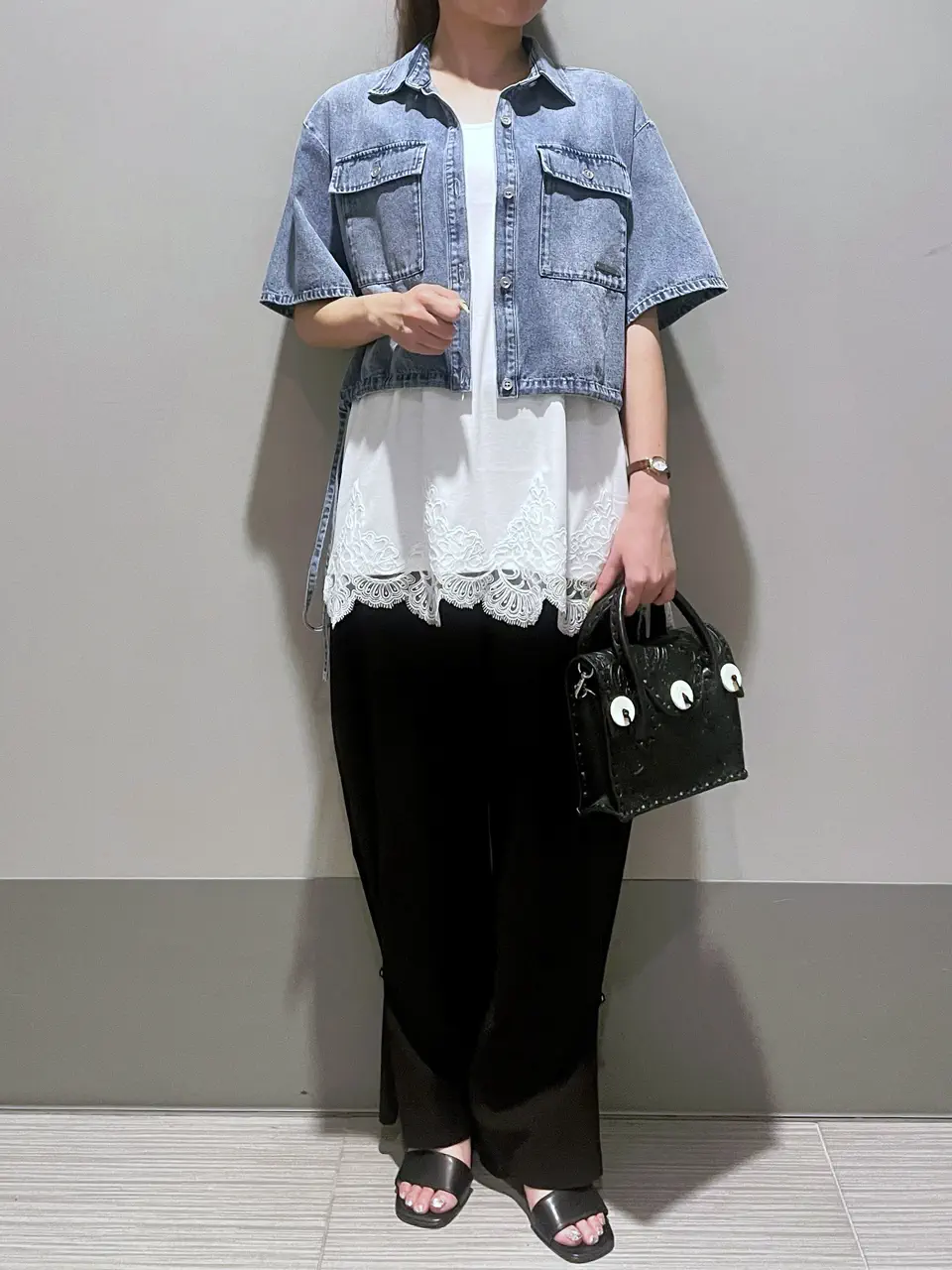 GRACE CONTINENTAL 細川　もなみ コーディネート画像