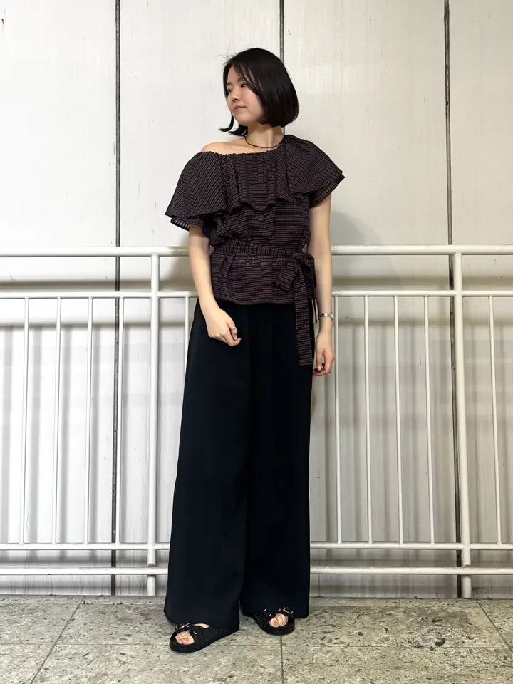 GRACE CONTINENTAL 伊藤　静華 コーディネート画像