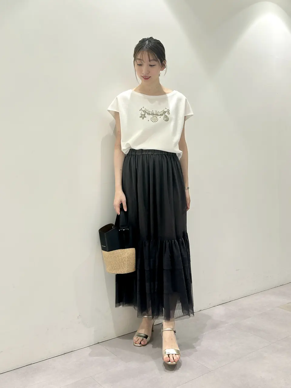 GRACE CONTINENTAL eri コーディネート画像