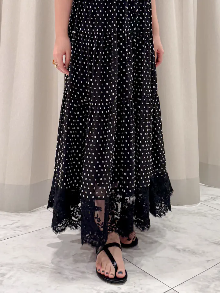 GRACE CONTINENTAL Natsumi コーディネート画像