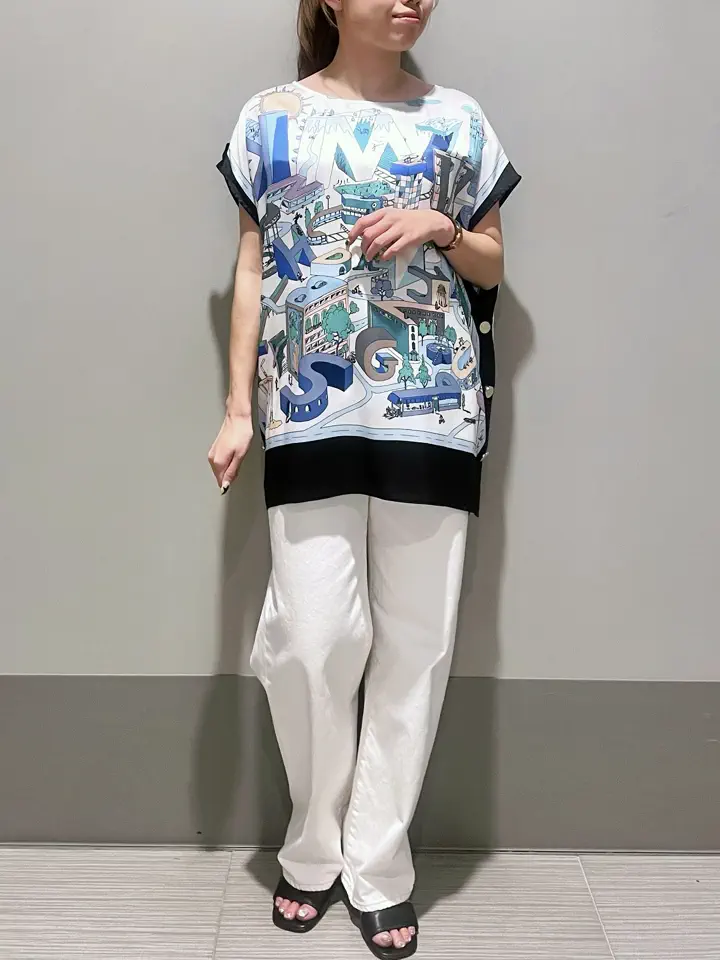 GRACE CONTINENTAL 細川　もなみ コーディネート画像