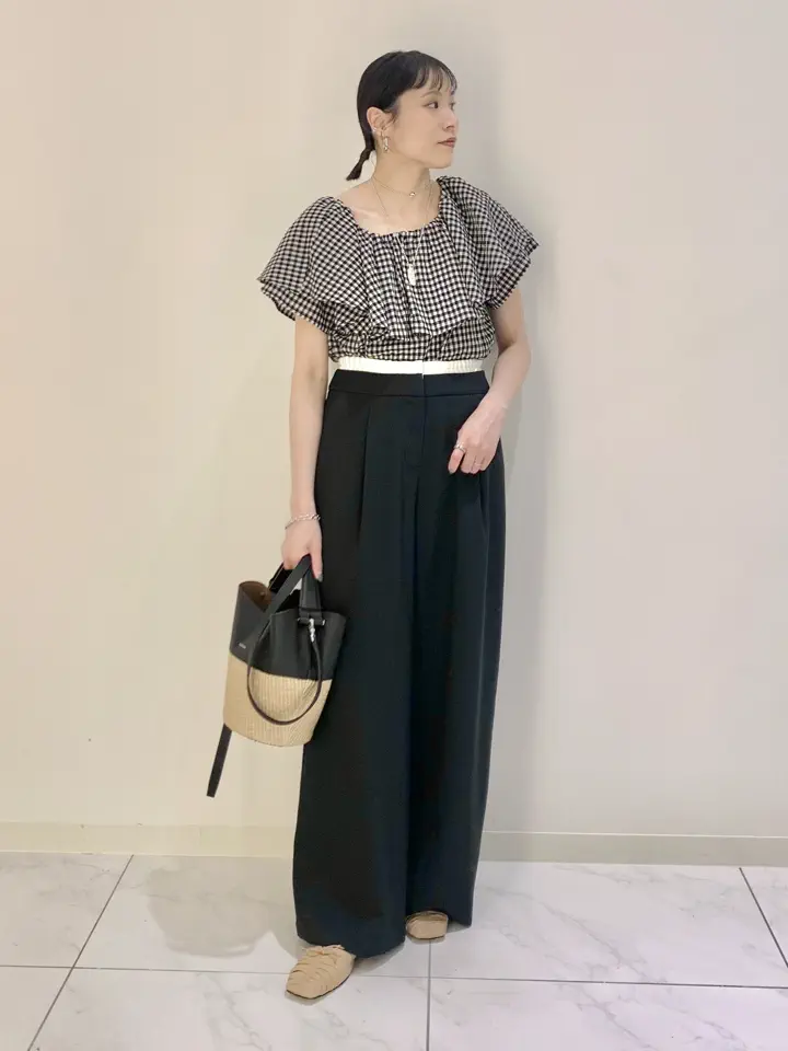 GRACE CONTINENTAL haruka iwasaki コーディネート画像