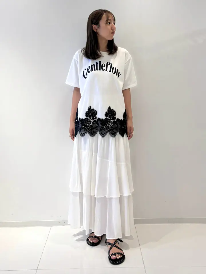 GRACE CONTINENTAL 岩永 春佳 コーディネート画像