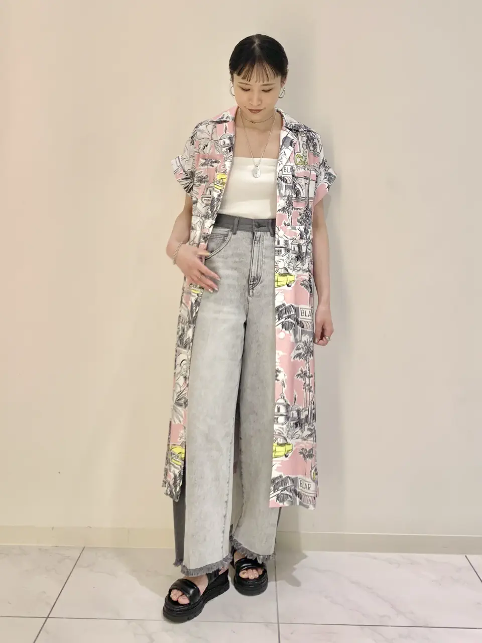  haruka iwasaki コーディネート画像