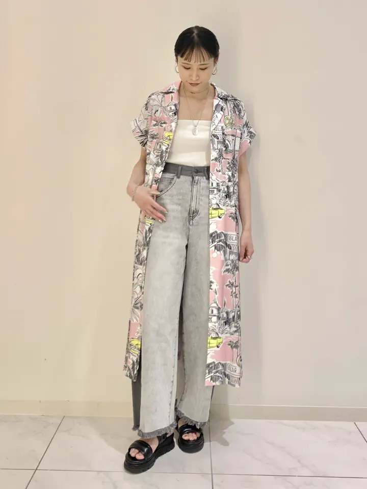 GRACE CONTINENTAL haruka iwasaki コーディネート画像